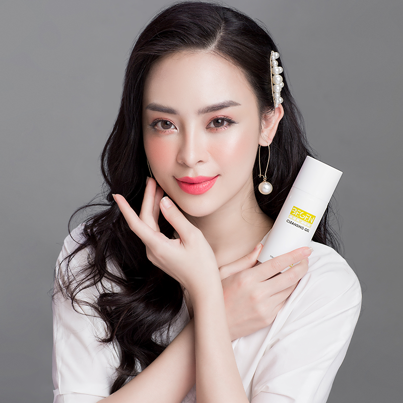 các bước dưỡng da ban ngày 