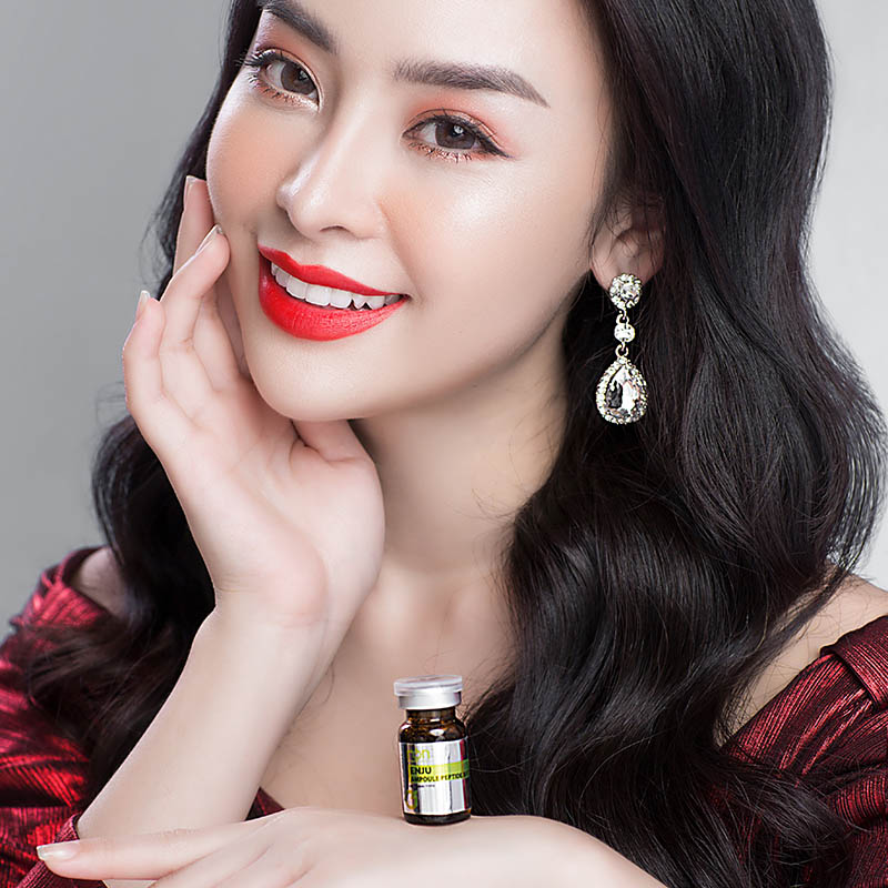 Sản phẩm chăm sóc da từ tế bào gốc
