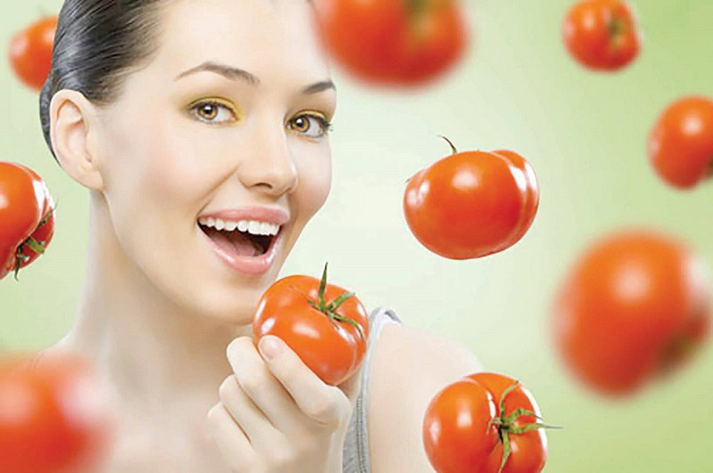 chống nắng bằng cà chua 