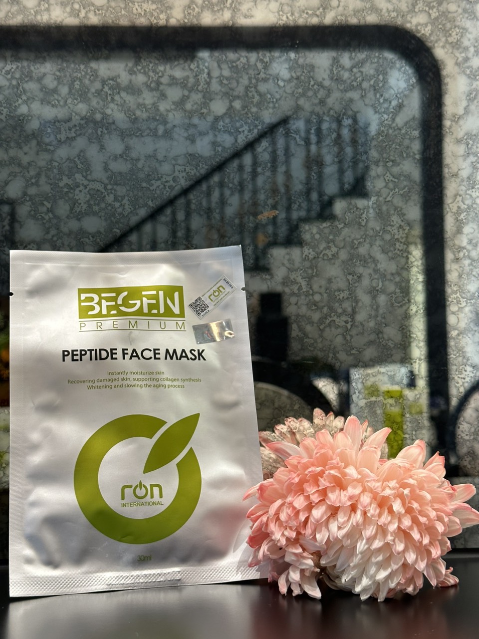 Mặt Nạ Dưỡng Da Bengen Premium 3